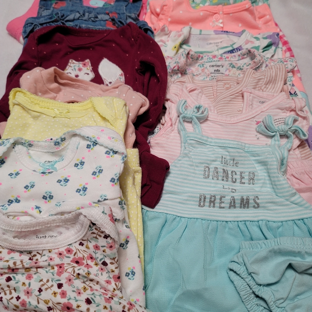 ⬇️Final price drop ⬇️ 15 outfit bundle- Newborn